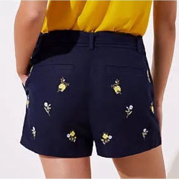 NWT LOFT Navy Blue Floral Embroidered Tie Waist Shorts Size 10 Linen Blend New - Picture 4 of 12